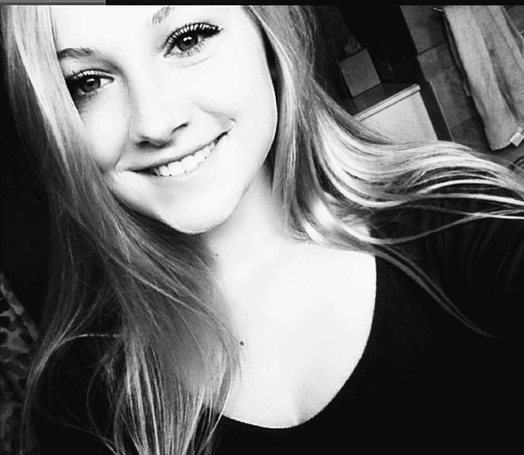 PicsArt 12 10 03.30.58