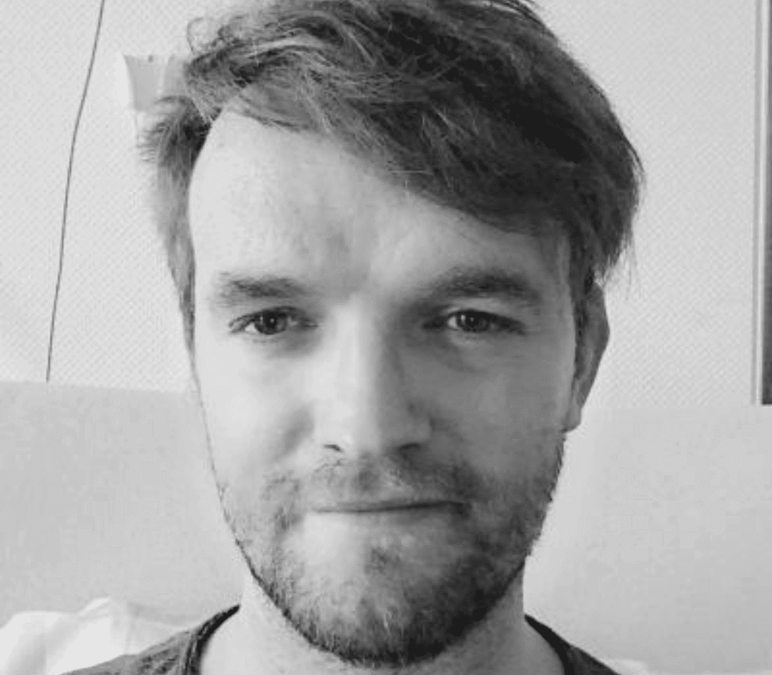 PicsArt 12 10 04.07.34